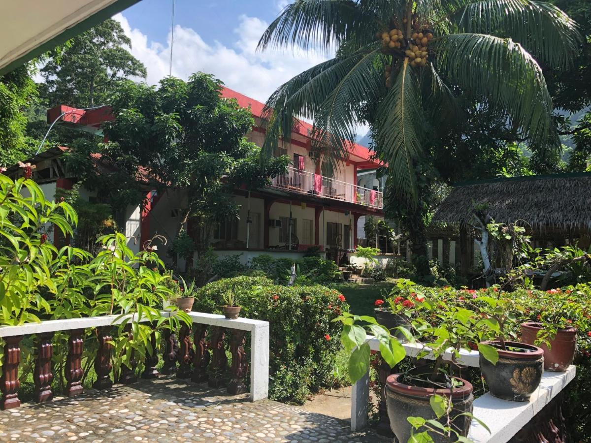 Amami Garden Hostel Puerto Galera Buitenkant foto